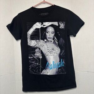 Aaliyah R&B Hiphop Music Ripple Junction Women’s Graphic Black Short Sleeve Tee